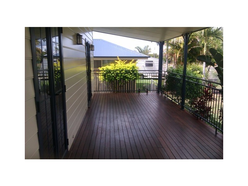 36 Beach Drive, Burrum Heads QLD 4659