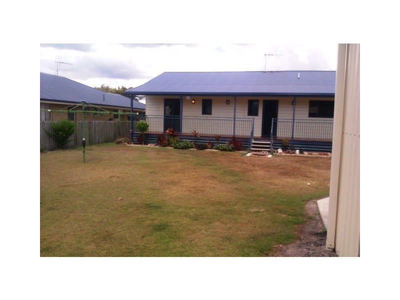 36 Beach Drive, Burrum Heads QLD 4659