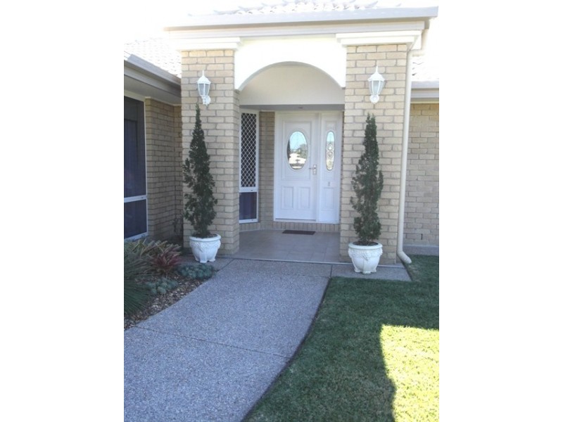 10 Barramundi Drive, Burrum Heads QLD 4659