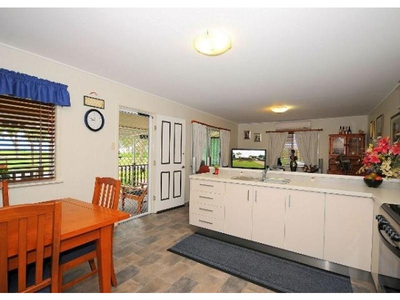 185 Burrum Street, Burrum Heads QLD 4659