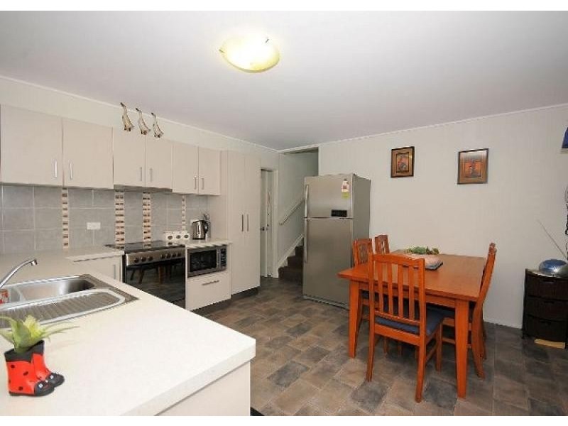 185 Burrum Street, Burrum Heads QLD 4659