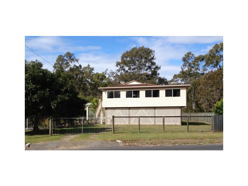 34 Burrum Heads Road, Burrum Heads QLD 4659