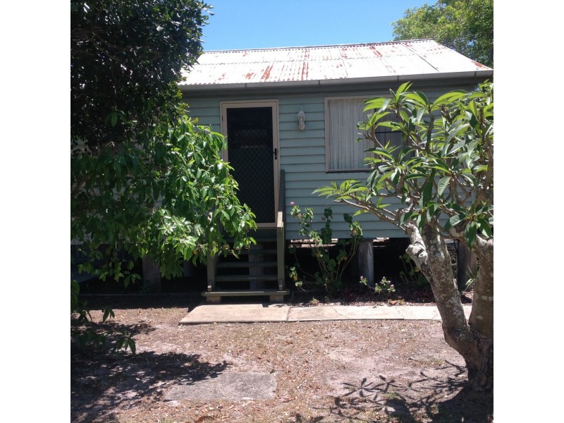 58 Howard Street, Burrum Heads QLD 4659