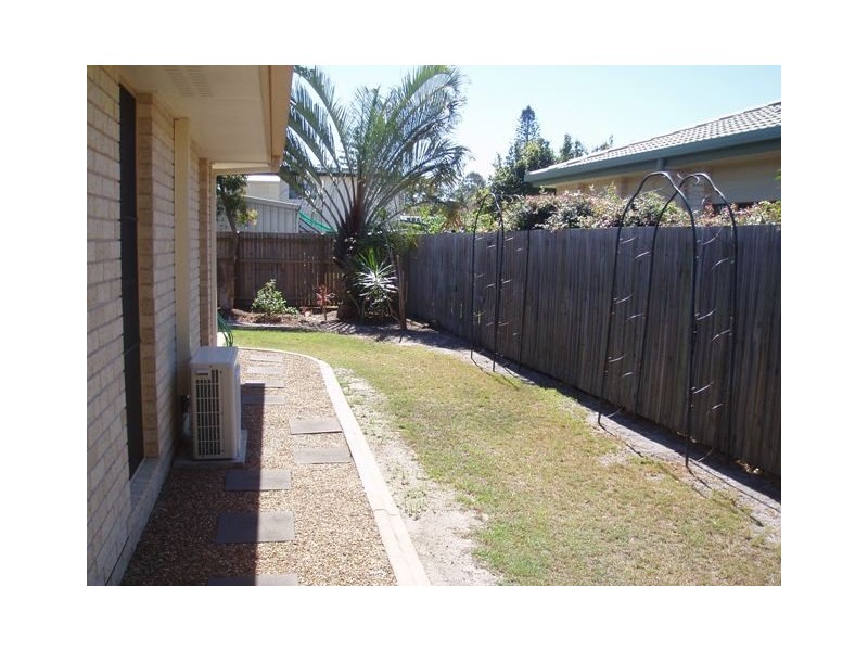 10 Warringal Court, Burrum Heads QLD 4659