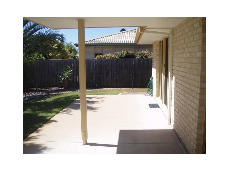 10 Warringal Court, Burrum Heads QLD 4659