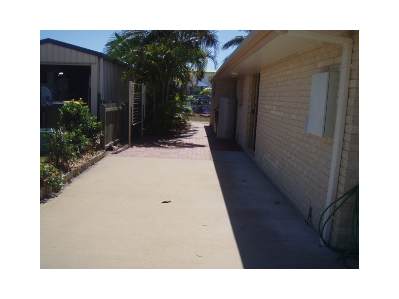 10 Warringal Court, Burrum Heads QLD 4659