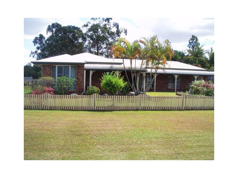 9 Gympie St, Torbanlea QLD 4662