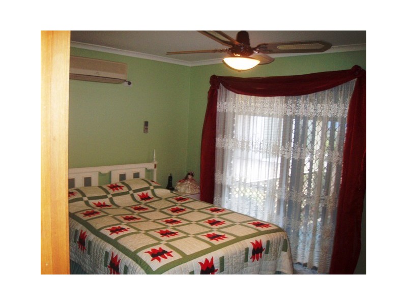 9 Gympie St, Torbanlea QLD 4662