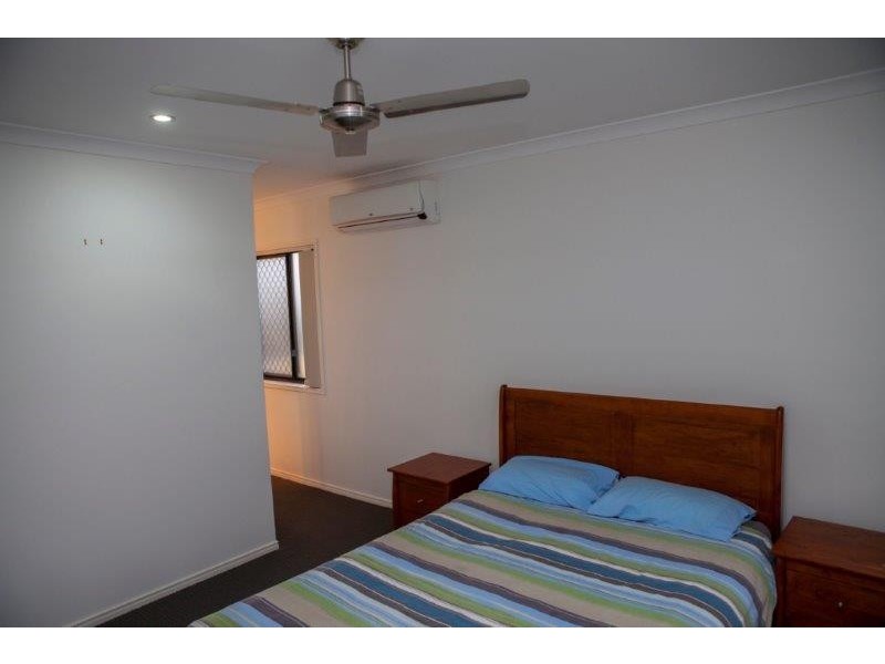 6 Fulmar Court, Burrum Heads QLD 4659