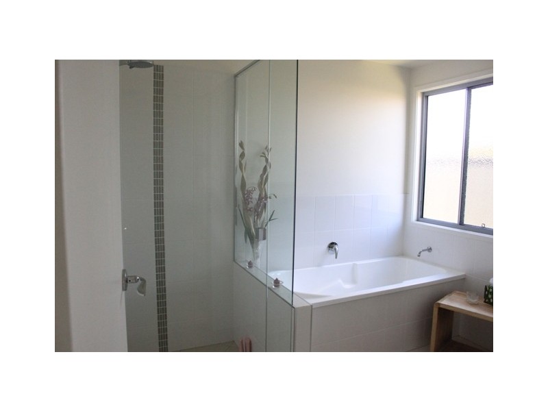 23 Bryan Court, Burrum Heads QLD 4659