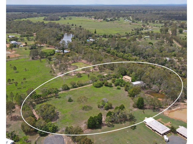 2 South Heath Road, Burrum River QLD 4659