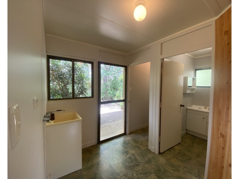 2 South Heath Road, Burrum River QLD 4659