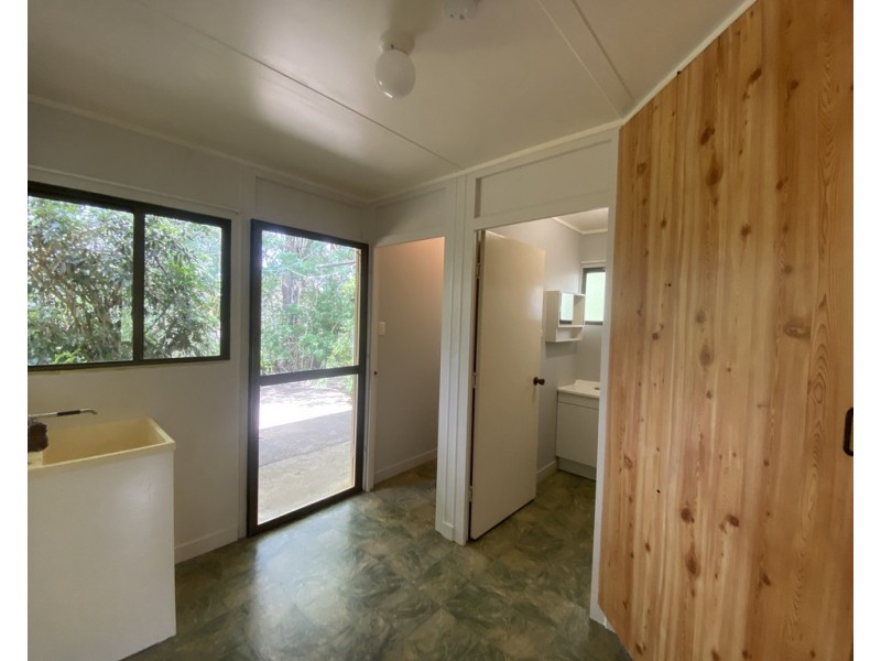 2 South Heath Road, Burrum River QLD 4659