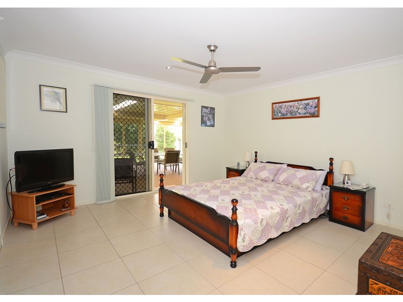 32 Traviston Way, Burrum Heads QLD 4659