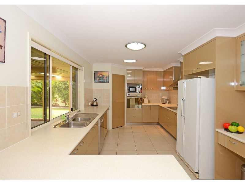 32 Traviston Way, Burrum Heads QLD 4659