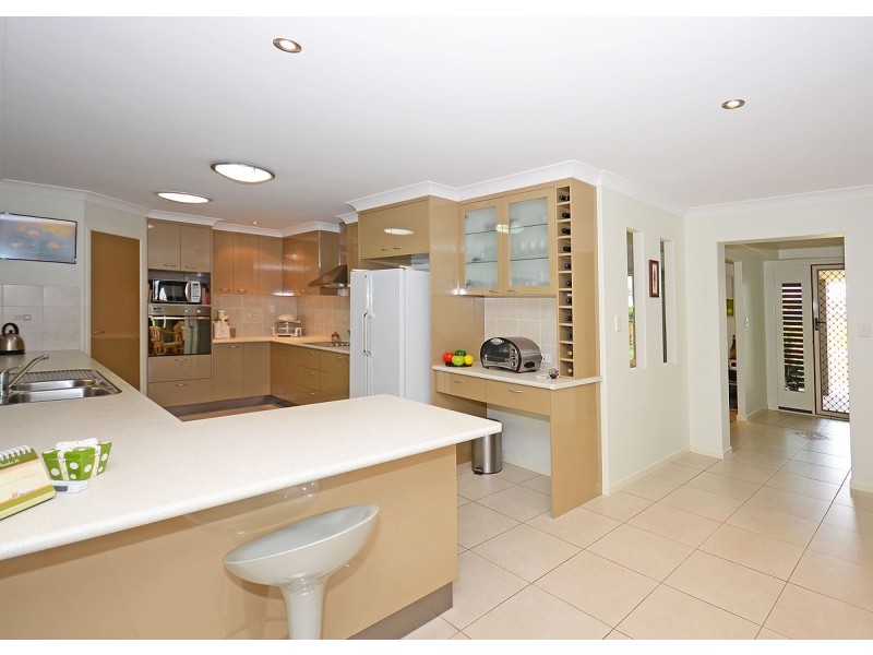 32 Traviston Way, Burrum Heads QLD 4659