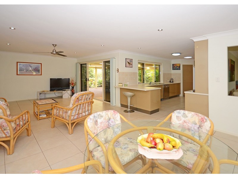 32 Traviston Way, Burrum Heads QLD 4659