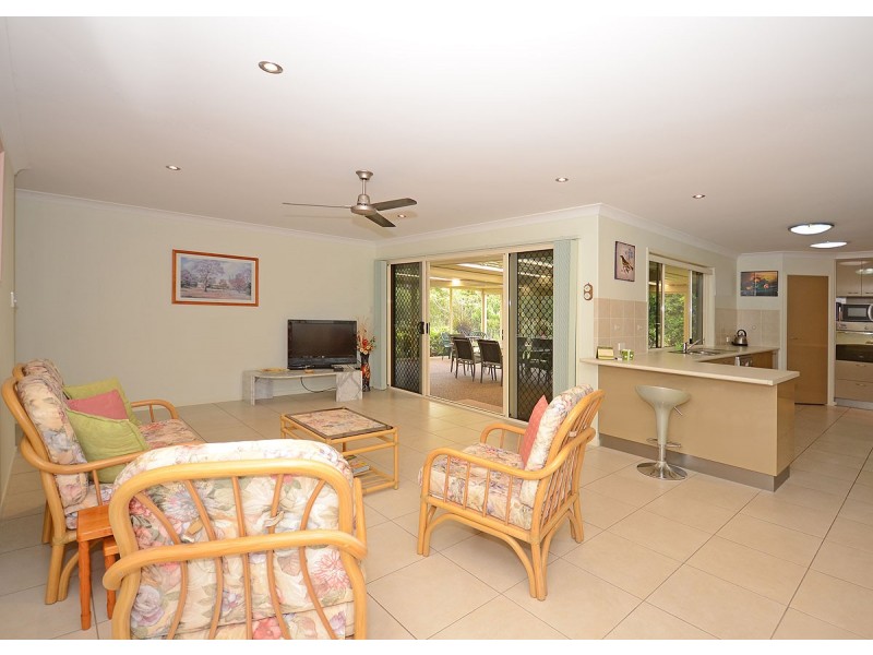 32 Traviston Way, Burrum Heads QLD 4659