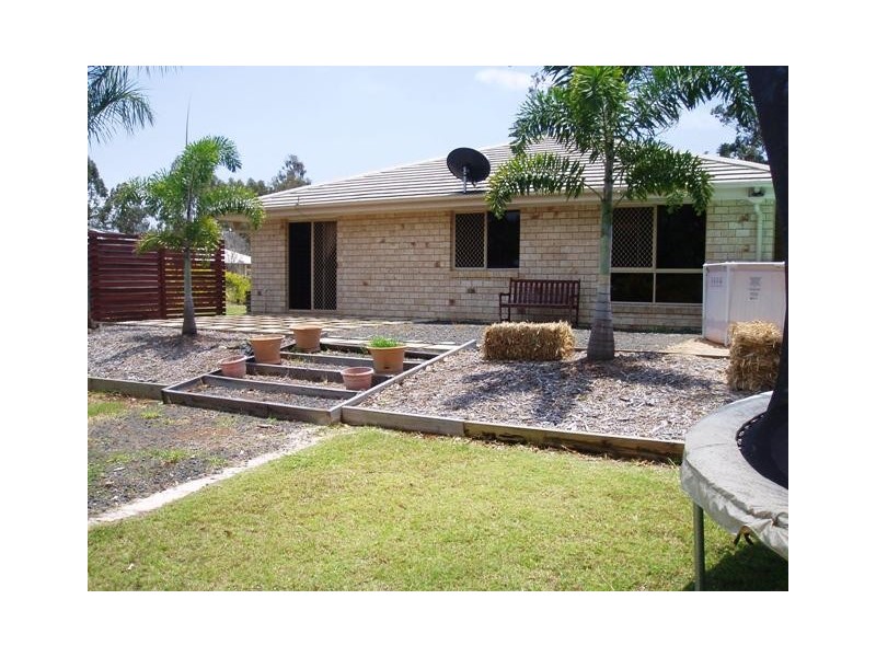 5 Southfork Crct, Burrum Heads QLD 4659