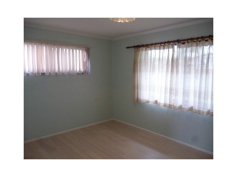 1 Boronia Street, Burrum Heads QLD 4659