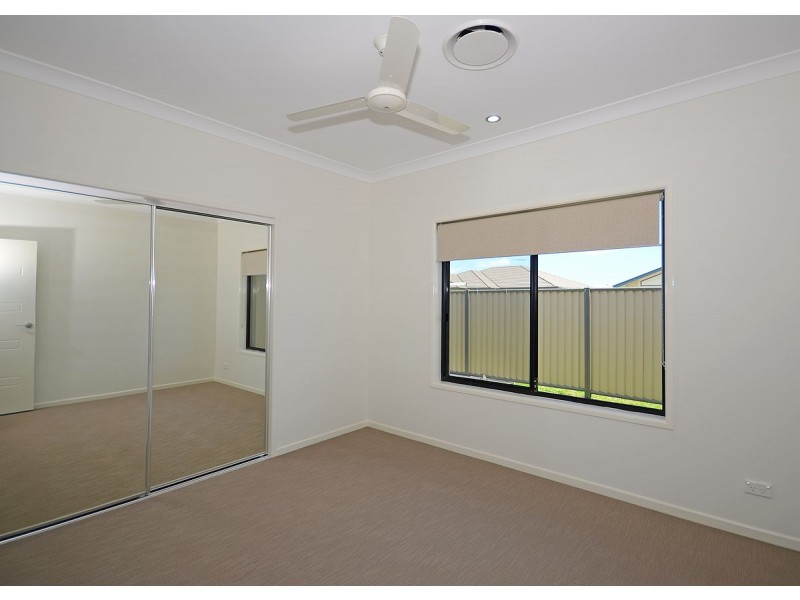 6 Noeme Street, Burrum Heads QLD 4659