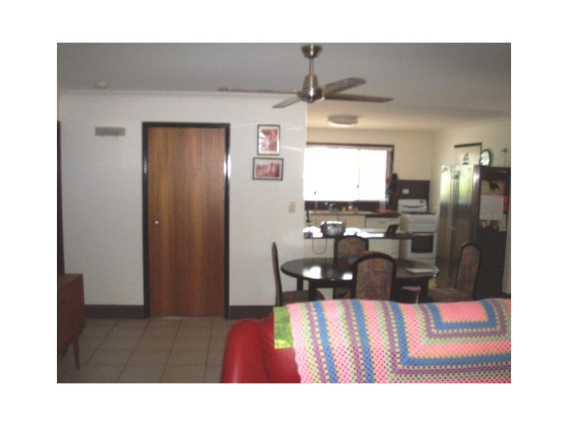 8 Lakes Bvd, Burrum Heads QLD 4659