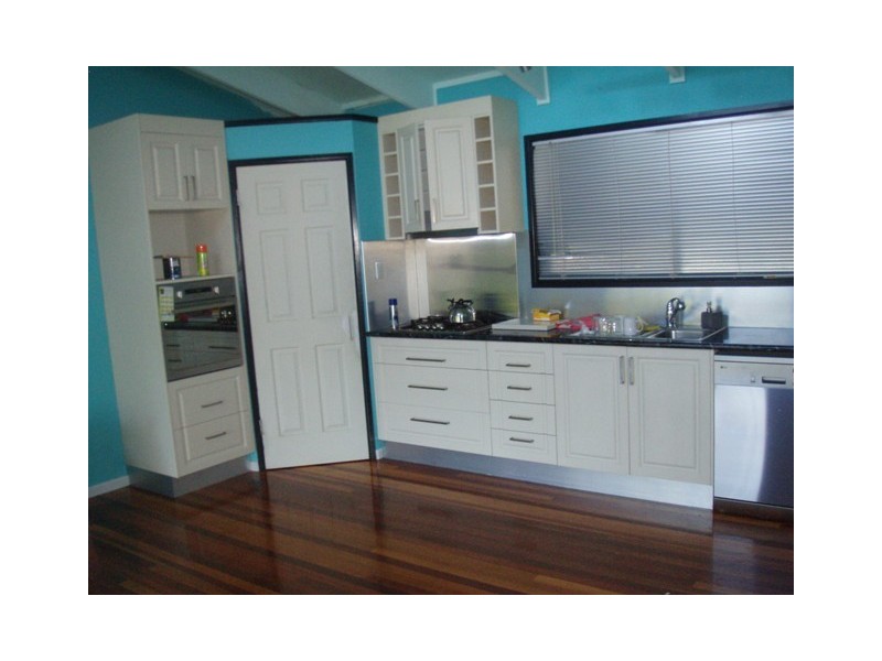 18 Newcastle Street, Burrum Town QLD 4659