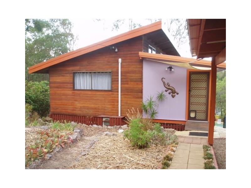 18 Newcastle Street, Burrum Town QLD 4659