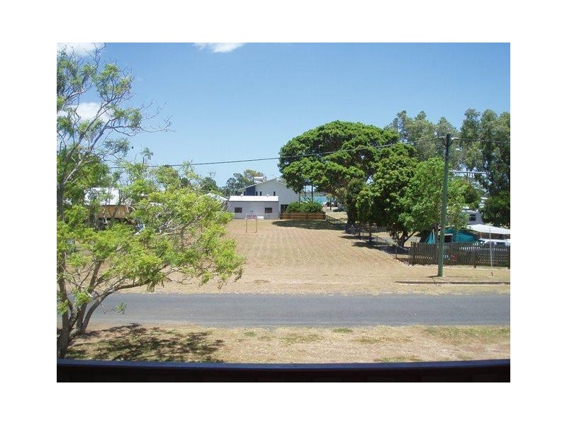Unit 5, 31 Howard Street, Burrum Heads QLD 4659