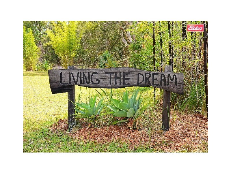 40 Dreamtime Ave, Burrum Heads QLD 4659