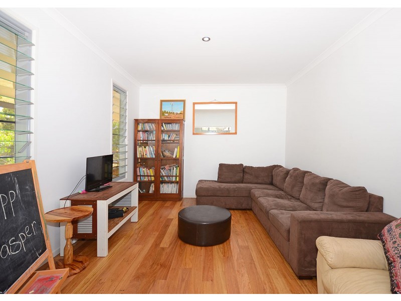 40 Dreamtime Ave, Burrum Heads QLD 4659