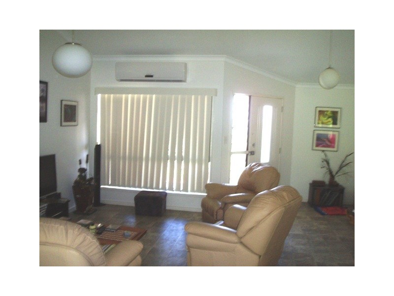 45 Lucas Dve, Burrum Heads QLD 4659