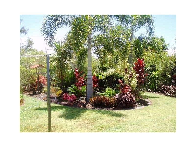 45 Lucas Dve, Burrum Heads QLD 4659