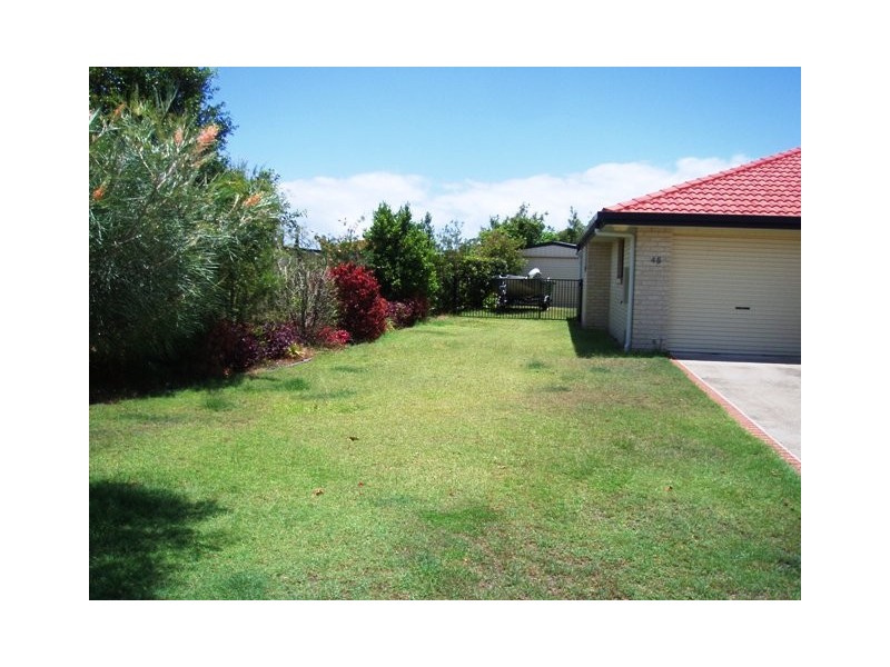 45 Lucas Dve, Burrum Heads QLD 4659