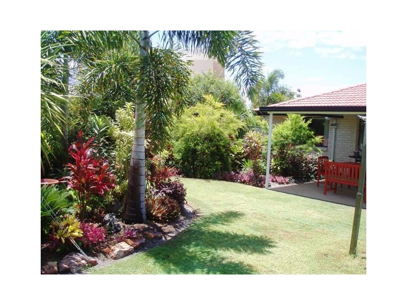 45 Lucas Dve, Burrum Heads QLD 4659