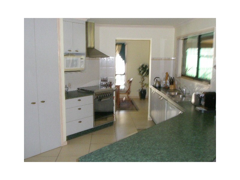 52 Hunter Street, Torbanlea QLD 4662