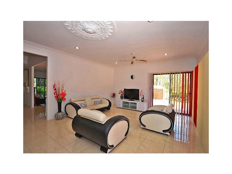 7 Coral Avenue, Pacific Haven QLD 4659