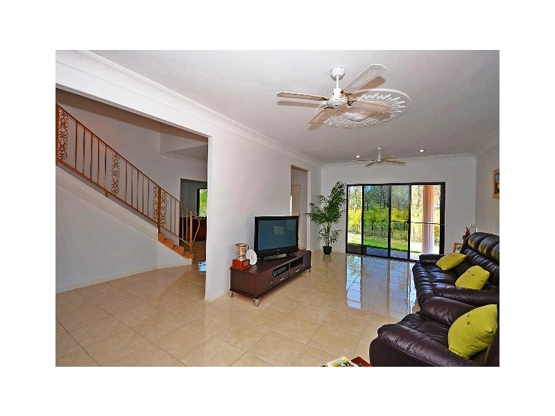 7 Coral Avenue, Pacific Haven QLD 4659