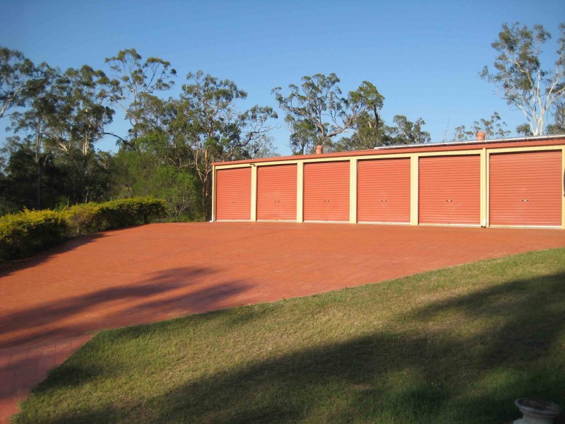 7 Coral Avenue, Pacific Haven QLD 4659