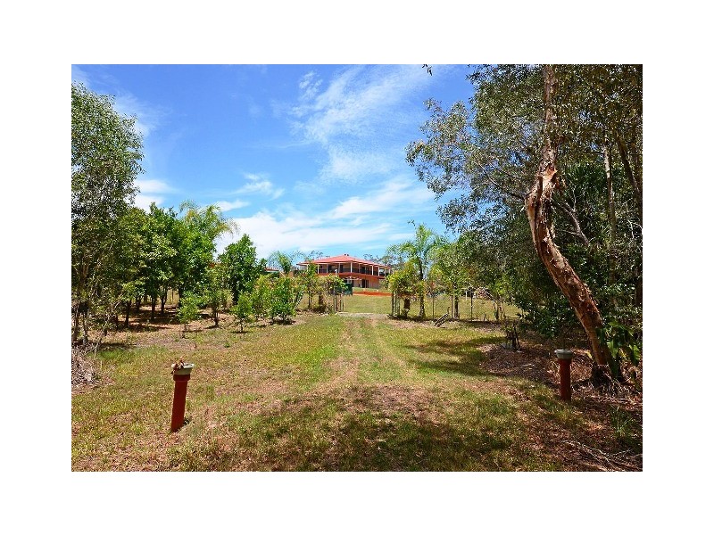 7 Coral Avenue, Pacific Haven QLD 4659