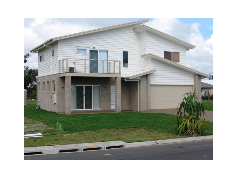 12 Sandcastles Cct, Burrum Heads QLD 4659