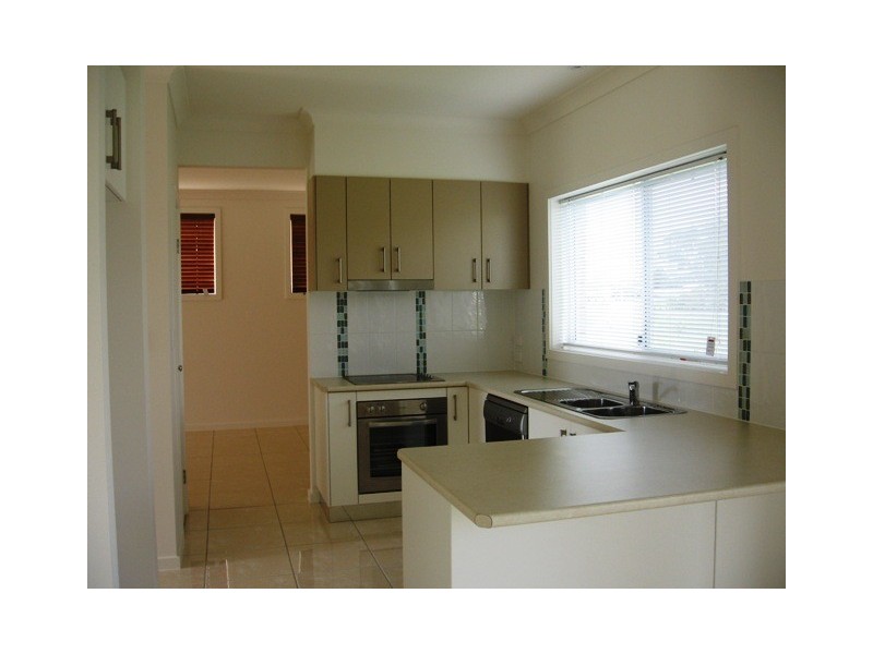 12 Sandcastles Cct, Burrum Heads QLD 4659