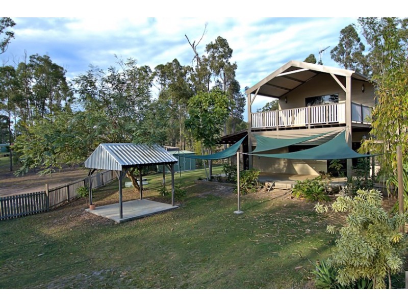 5-7 Rosslyn Dve, Burrum Heads QLD 4659