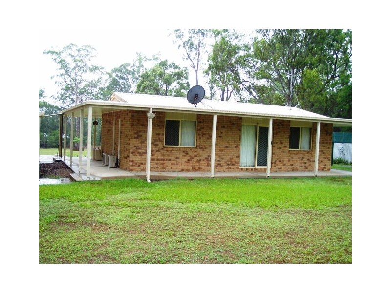 39 Raintree Ave, Burrum Heads QLD 4659