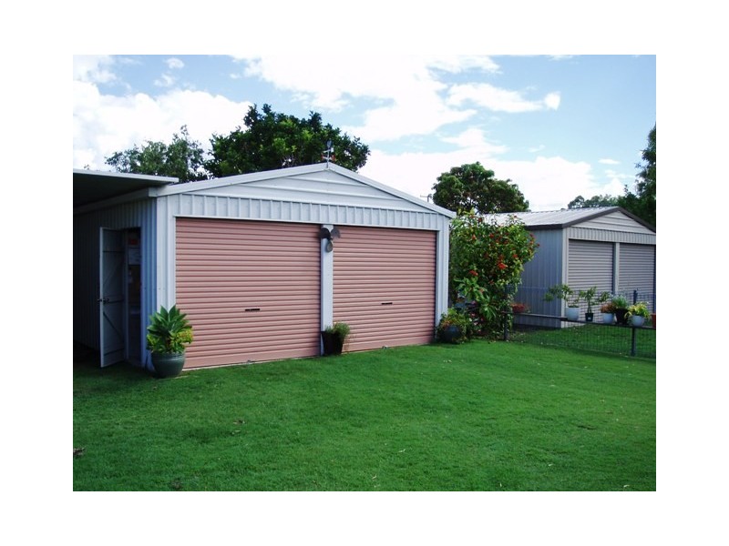 17 Hoffman Street, Burrum Heads QLD 4659