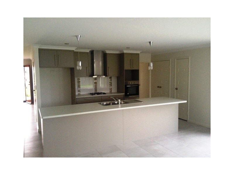 5 Noeme Street, Burrum Heads QLD 4659