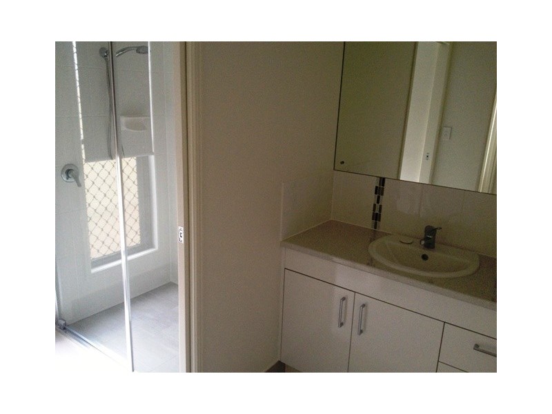 5 Noeme Street, Burrum Heads QLD 4659