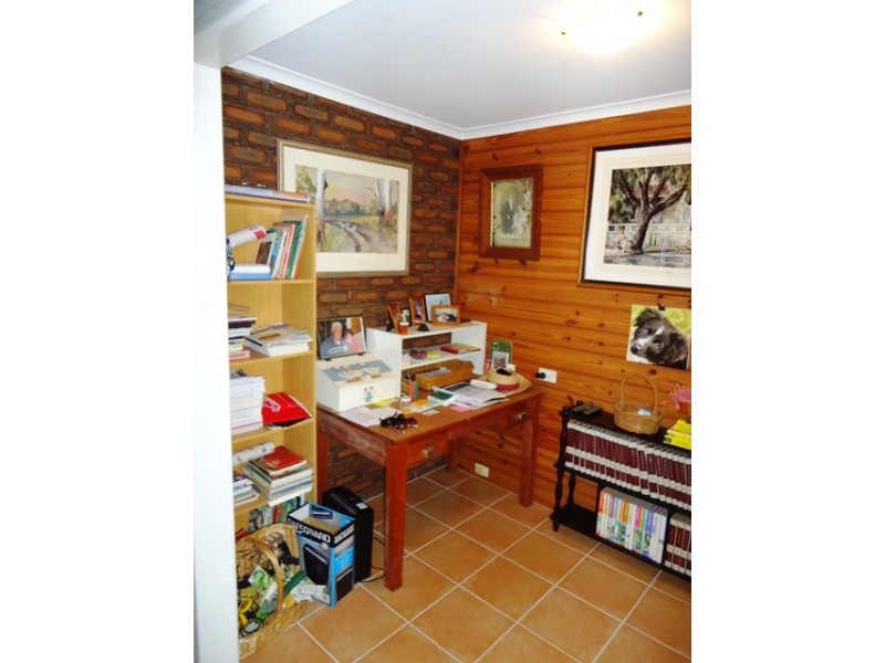 2 Lakes Bvd, Burrum Heads QLD 4659