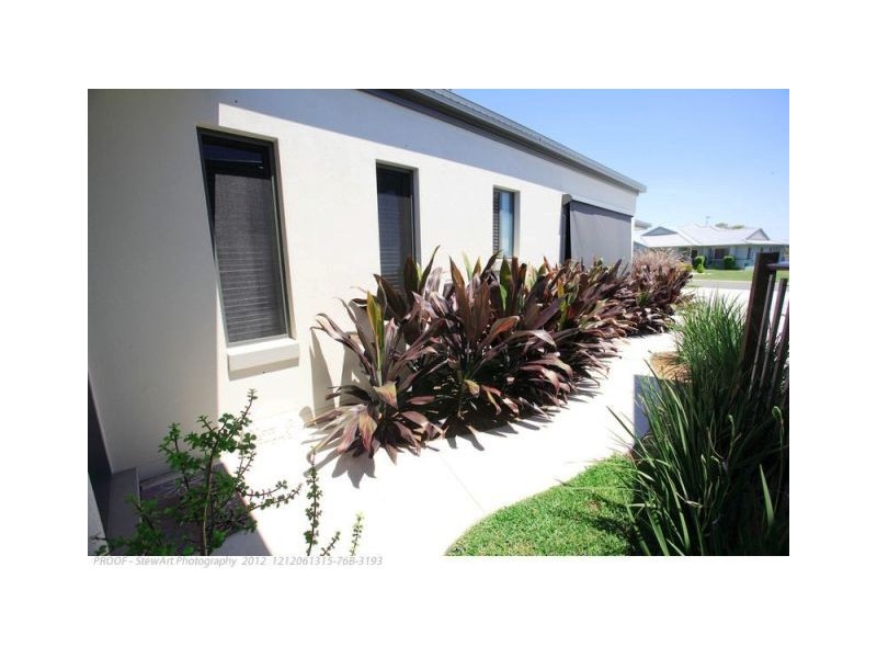 17 Louise Dve, Burrum Heads QLD 4659