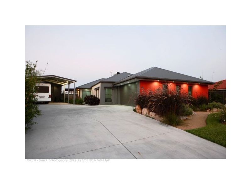 17 Louise Dve, Burrum Heads QLD 4659